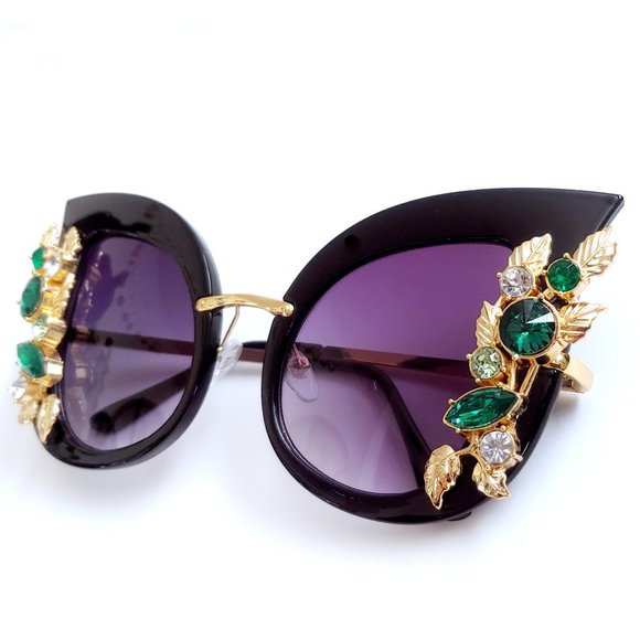 Black Retro Pinup Cat Eye Sunglasses - Picture 1 of 9